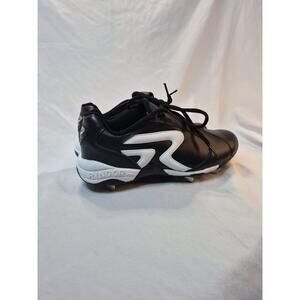 Ringor Women’s Diamond Softball Molded Cleats Size 9 BLACK/WHITE Never Used